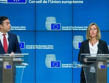 Ν. Ντιμιτρόφ - Φ. Μογκερίνι: Συνάντηση για τις διαπραγματεύσεις στο ονοματολογικό της πΓΔΜ